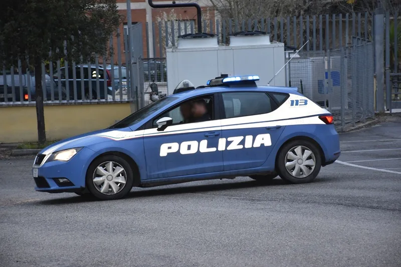 Cassino, incubo di violenze e intimidazioni in casa: arrestato un 74enne per maltrattamenti alla moglie