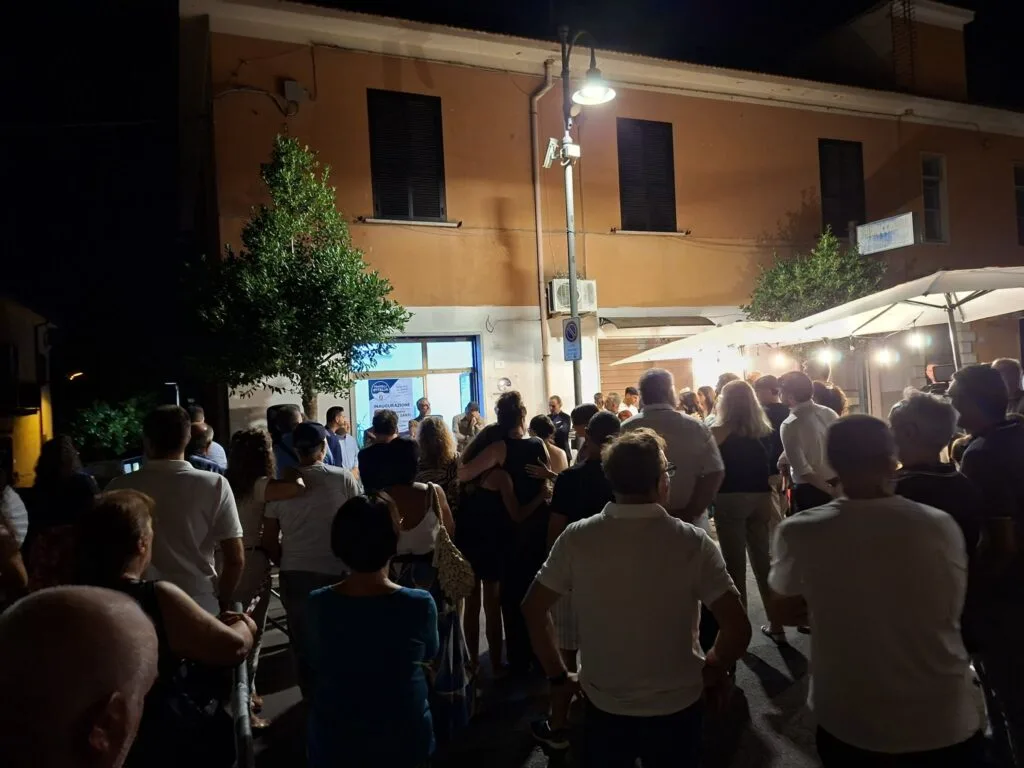 Fratelli d’Italia, la Valle dei Santi risponde presente. Cardillo inaugura la sede, De Angelis: “A Remat mai più rifiuti”