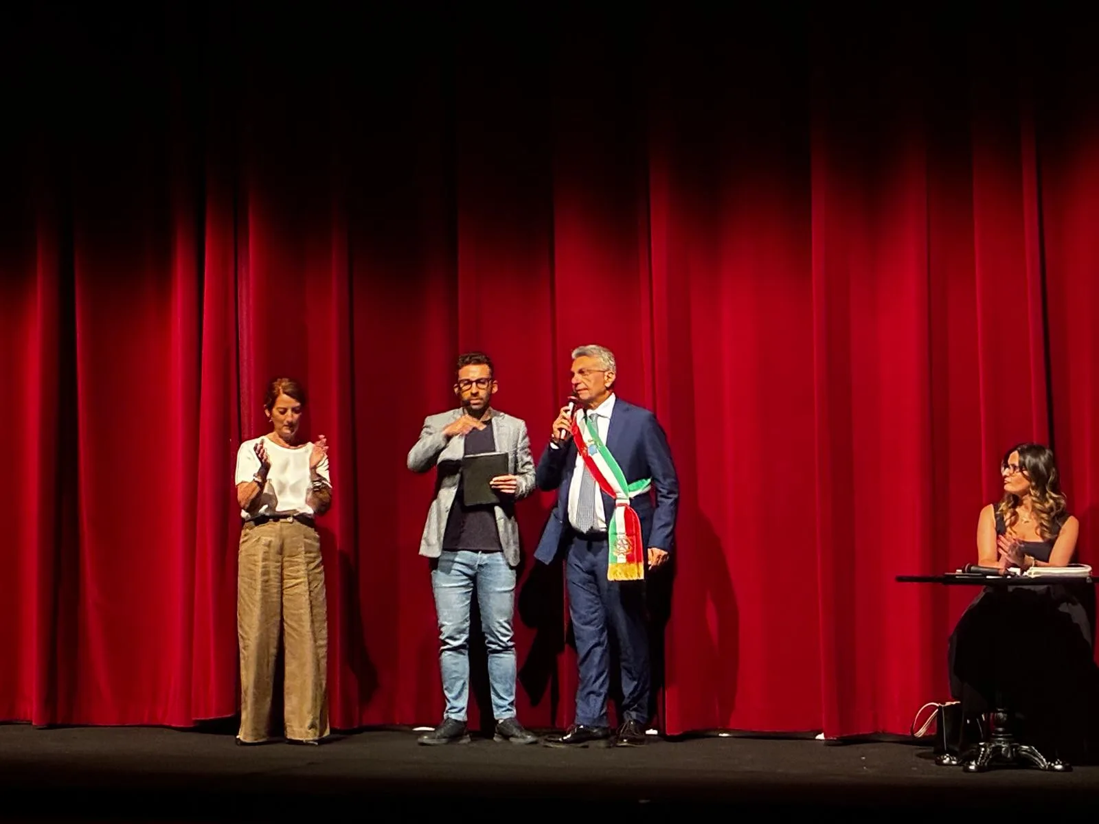 Cassino (FR) – Premio a 209 studenti meritevoli. Le eccellenze sul palco del Manzoni